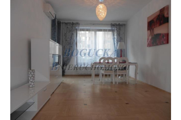 Warszawa, Śródmieście, Grzybowska, APARTAMENT-CENTRUM- 2 pok-60m2-meble-garaż-4000zł