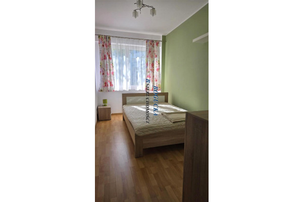 Warszawa, Ursynów, Wąwozowa, Ursynów-2 pok.oddzielne-52 m2-meble, garaż 2500zł