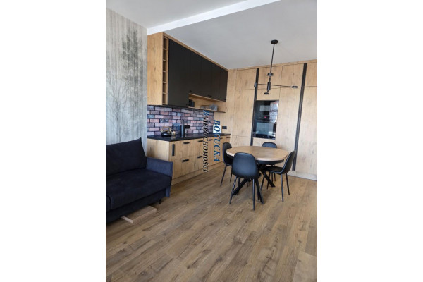 Warszawa, Śr&oacute;dmieście, Kolejowa, WOLA-2022r-KOLEJOWA-40m2-luksusowy-garaż-3400zł