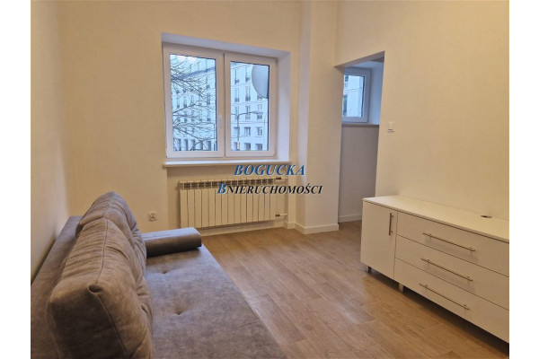 Warszawa, Śr&oacute;dmieście, Al. Wyzwolenia, Centrum-Al.Wyzwolenia,1pok.-śliczne,meble,2500 PLN